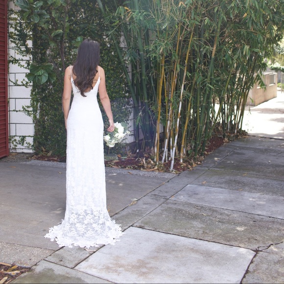 Grace Loves Lace Lottie Wedding Dress in Ivory - Picture 4 of 16